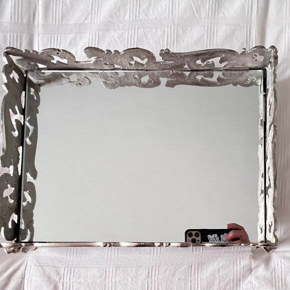 Footed Mirror Tray Silver Perfume Dresser Ornate Elegant 16" x 11" x 3.25" - Picture 10 of 15